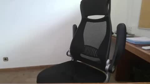 Yo47 online show from December 2, 3:04 pm