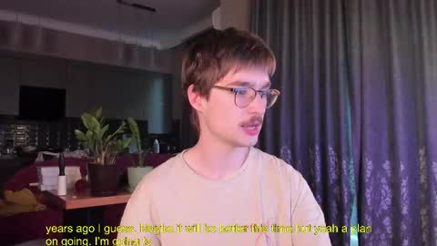 Max online show from April 28, 3:33 am