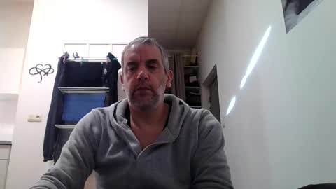 CrayZio online show from February 9, 8:33 am