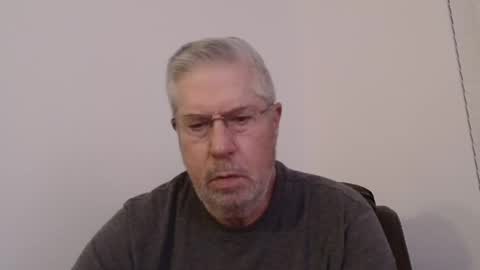 Snapshot of yougogirl_3 chatting on February 1, 11:43 am Colorado Guy Straight online show from February 1, 11:43 am