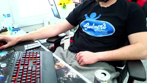 yourfavoritegooner98 online show from March 1, 6:43 pm