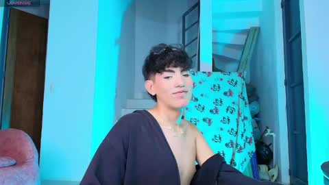 yournaughtyfemboy online show from April 26, 1:36 am