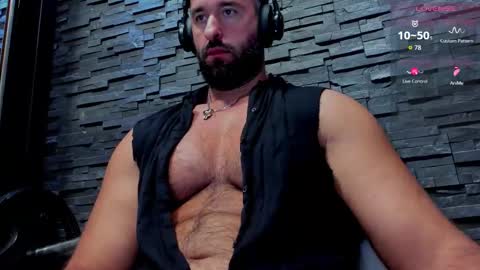 Snapshot of yy_david_yy chatting on September 25, 7:57 pm David online show from September 25, 7:57 pm