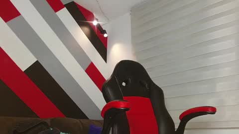 Zack  online show from April 23, 12:10 pm