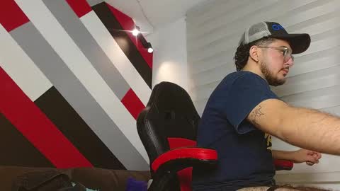 Zack  online show from April 23, 12:29 pm