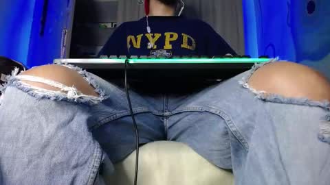 Snapshot of zac_watson chatting on February 17, 2:53 am Zac Freelance model online show from February 17, 2:53 am