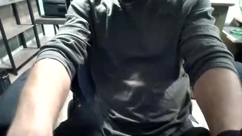 zachf420 online show from March 8, 6:17 am