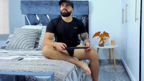 Richard online show from February 19, 3:19 pm