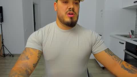 Zack online show from November 4, 7:15 pm