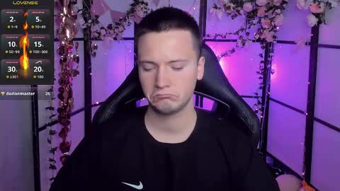 Zack online show from April 15, 6:13 am