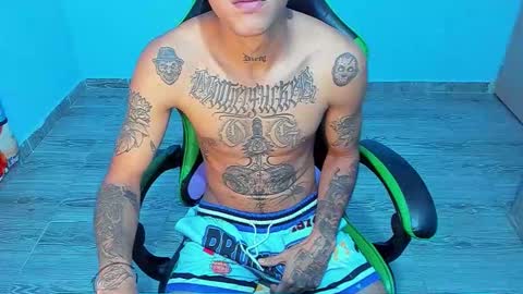 BiG Zafiro online show from February 14, 11:49 am