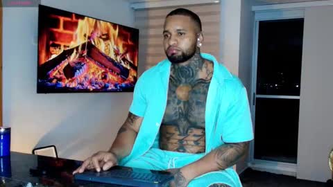 INSTAGRAM yormanfit7 online show from February 8, 2:39 am