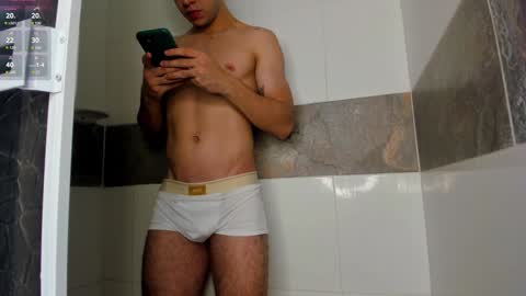 Snapshot of zamir_scott chatting on January 13, 7:21 pm zamir online show from January 13, 7:21 pm