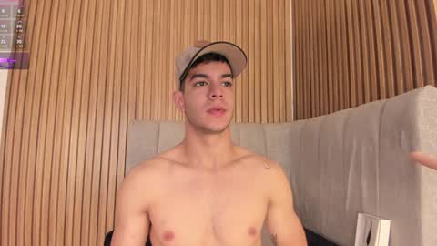 Snapshot of zamir_scott chatting on January 18, 3:27 pm zamir online show from January 18, 3:27 pm