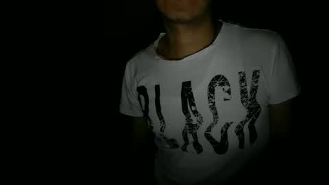 Snapshot of zamparra51 chatting on October 25, 10:44 pm Orion 911 online show from October 25, 10:44 pm