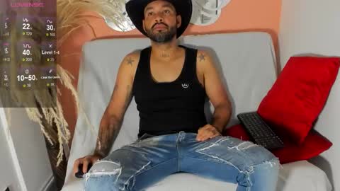 Snapshot of zane_cross chatting on September 28, 11:41 am zane_cross online show from September 28, 11:41 am