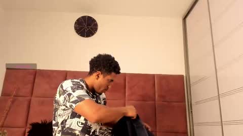 Snapshot of zane_lux chatting on February 26, 12:03 pm Zane Lux online show from February 26, 12:03 pm