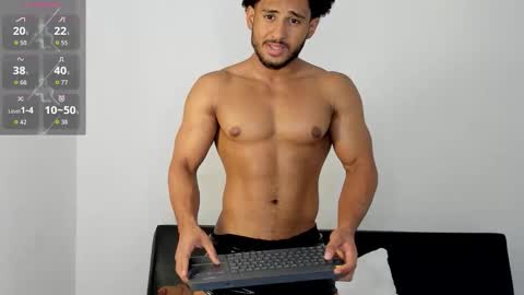 Zane Lux online show from December 2, 2:20 pm