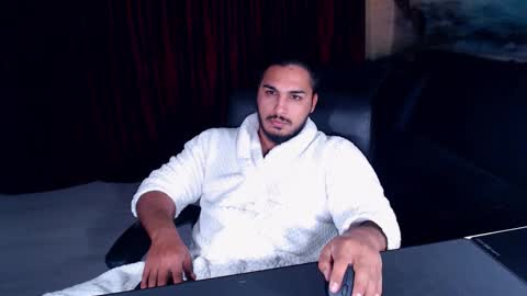 Snapshot of zenobaro chatting on October 9, 8:03 pm zenobaro online show from October 9, 8:03 pm
