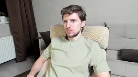 Andrew online show from June 17, 8:10 pm
