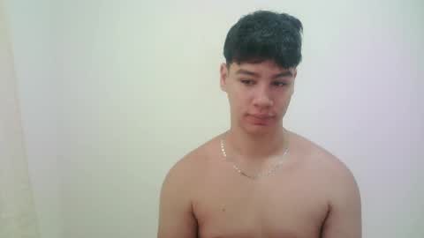 zeus_183 online show from June 2, 1:45 pm