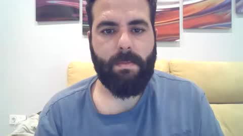 Snapshot of zeusateneo chatting on October 12, 10:20 am Zeus online show from October 12, 10:20 am