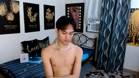 zavier skinny asian online show from January 16, 2:36 am