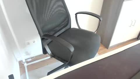 ziemlichflutschig online show from March 23, 11:27 am