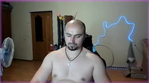 Ziesh online show from July 10, 3:04 pm