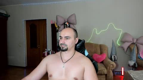 Ziesh online show from February 15, 12:35 pm