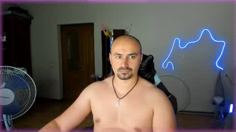 Ziesh online show from June 15, 4:21 pm