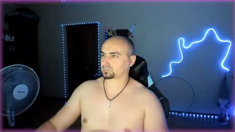 Ziesh online show from June 25, 6:01 pm
