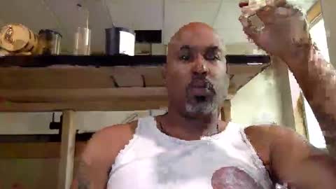 Snapshot of zionlion22 chatting on October 4, 2:33 pm zionlion22 online show from October 4, 2:33 pm