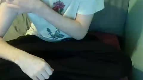 znda2002 online show from March 9, 5:12 am