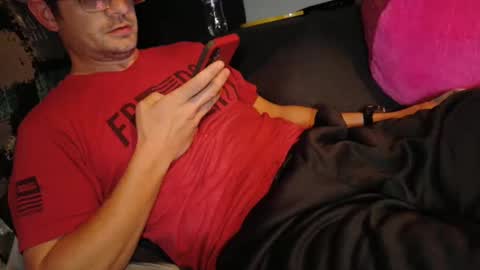 I like Tokens too online show from November 1, 3:32 am