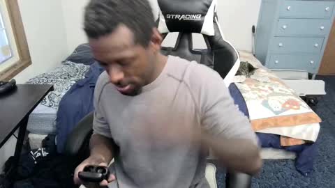 zoneingout online show from February 23, 6:19 pm