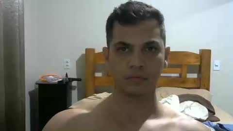 zoro_00 online show from March 18, 11:35 am