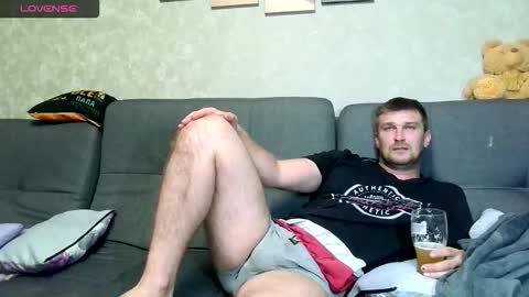Snapshot of ztigrousz chatting on September 20, 6:41 pm ztigrousz online show from September 20, 6:41 pm