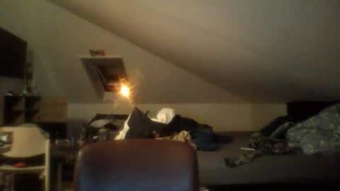 zubit online show from April 25, 11:02 pm