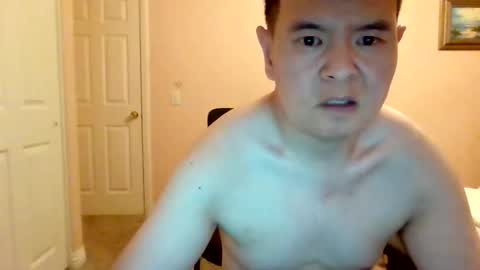 zuko0103 online show from April 14, 5:51 am