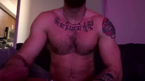 Snapshot of zuko_zen69 chatting on February 18, 1:22 pm Zuko online show from February 18, 1:22 pm
