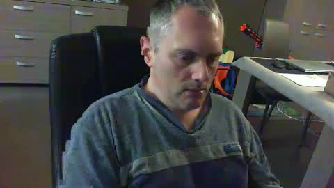 Snapshot of zultem chatting on March 12, 4:51 am zultem online show from March 12, 4:51 am