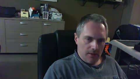 Snapshot of zultem chatting on February 19, 4:44 am zultem online show from February 19, 4:44 am