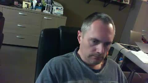 Snapshot of zultem chatting on January 3, 4:44 am zultem online show from January 3, 4:44 am