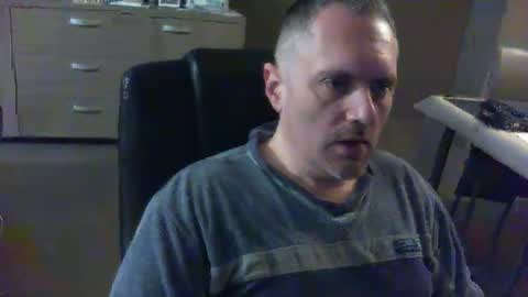 Snapshot of zultem chatting on February 25, 5:08 am zultem online show from February 25, 5:08 am