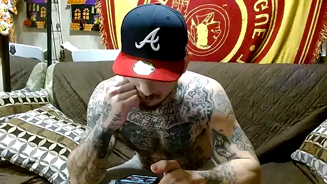 Snapshot of DADDY_KANE8--- chatting on January 27, 9:44 pm DADDY KANE8--- online show from January 27, 9:44 pm