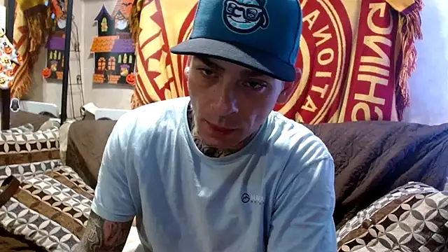 Snapshot of DADDY_KANE8--- chatting on February 4, 9:17 am DADDY KANE8--- online show from February 4, 9:17 am