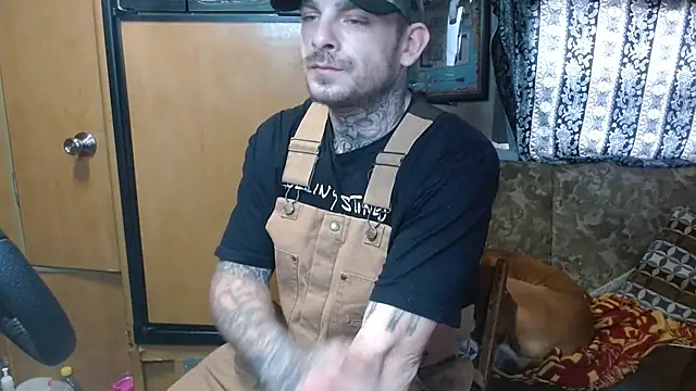 Snapshot of DADDY_KANE8--- chatting on March 4, 7:32 pm DADDY KANE8--- online show from March 4, 7:32 pm