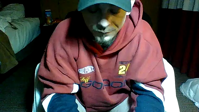 Snapshot of DADDY_KANE8--- chatting on January 13, 5:12 am DADDY KANE8--- online show from January 13, 5:12 am