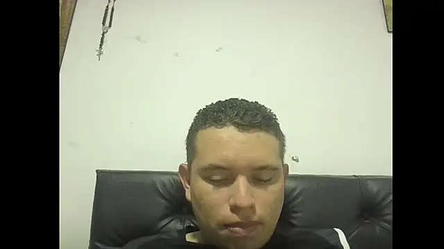 mons41 online show from May 24, 11:55 pm